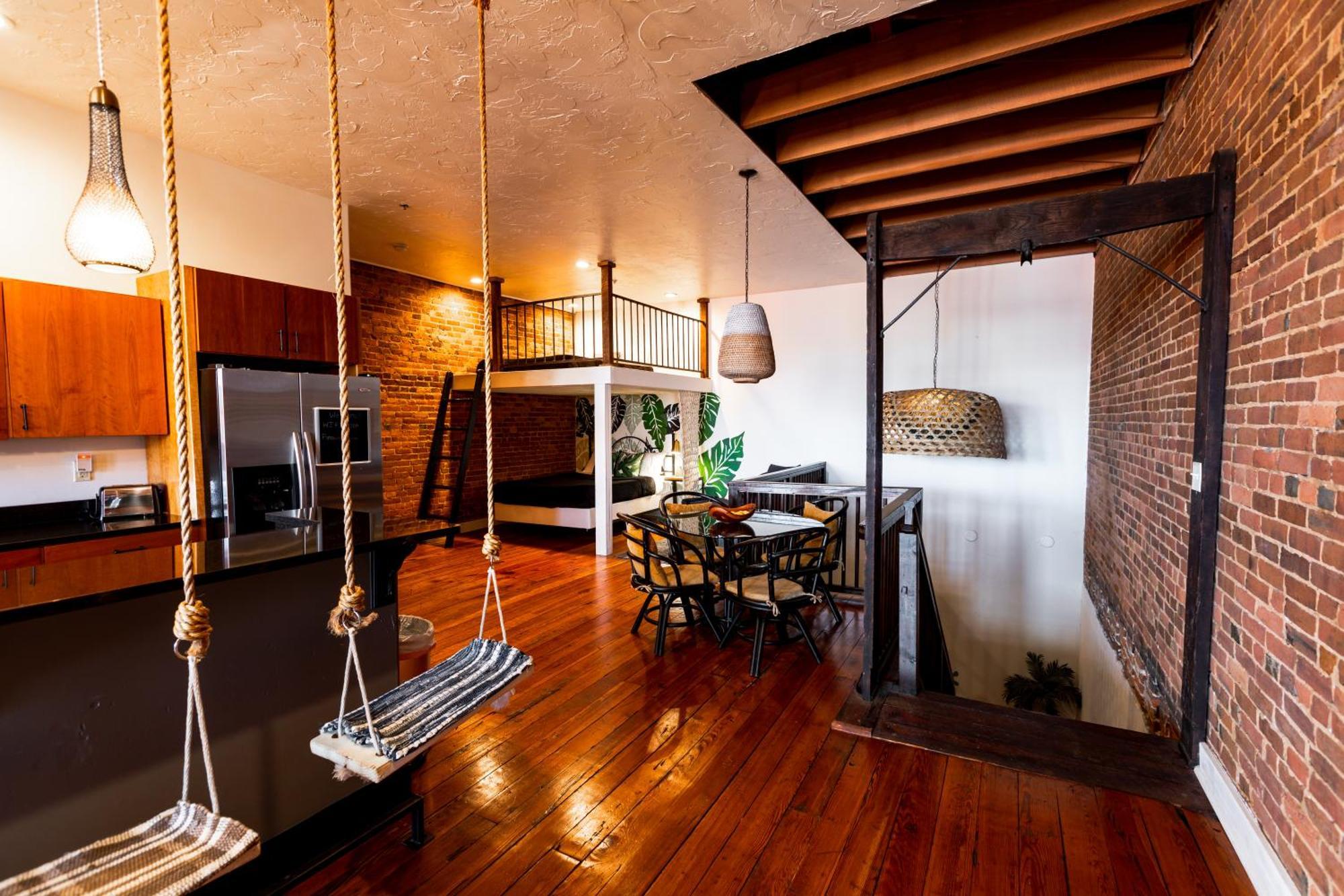 The Two Story Loft Apartamento Springfield Exterior foto