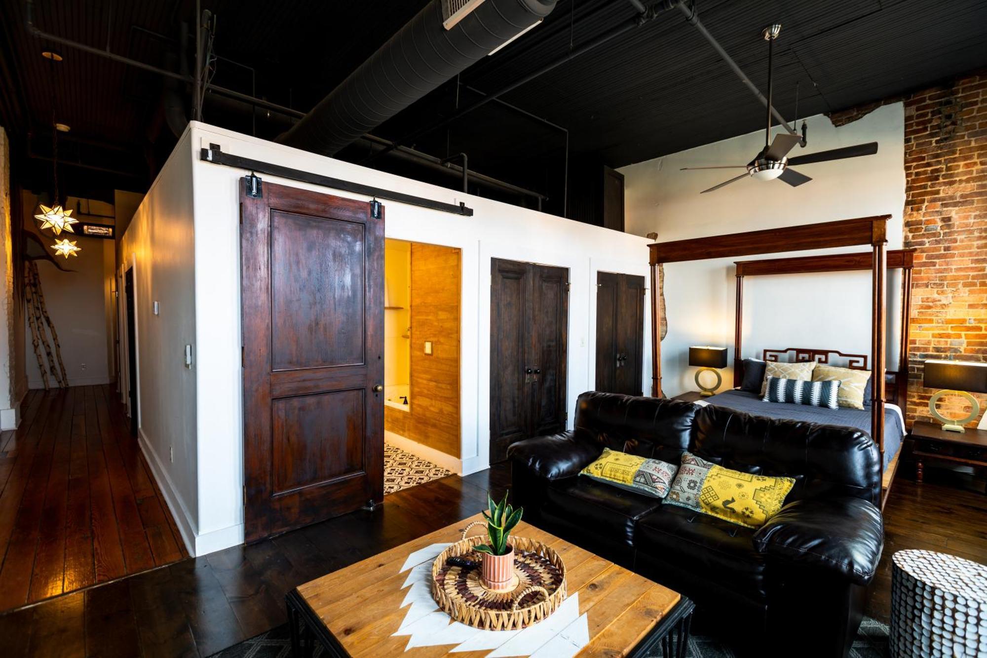 The Two Story Loft Apartamento Springfield Exterior foto